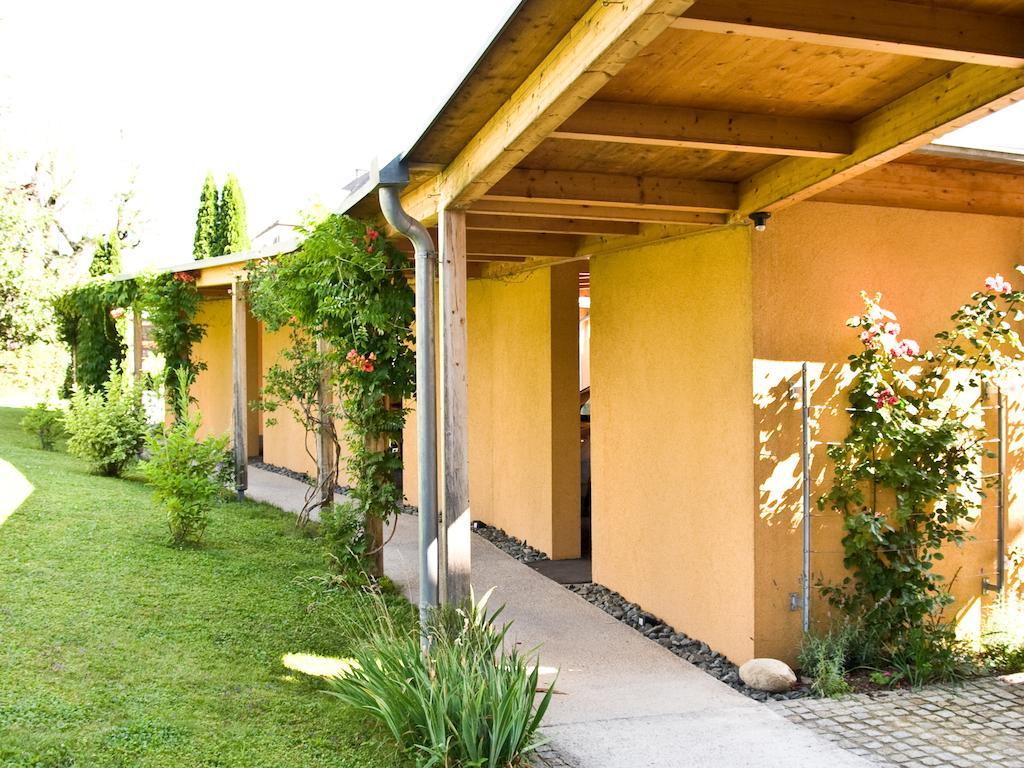 波波尼克住宿加早餐旅馆 菲拉赫 外观 照片
